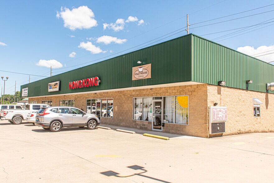 3333 Louisa St, Catlettsburg, KY for sale - Building Photo - Image 1 of 1