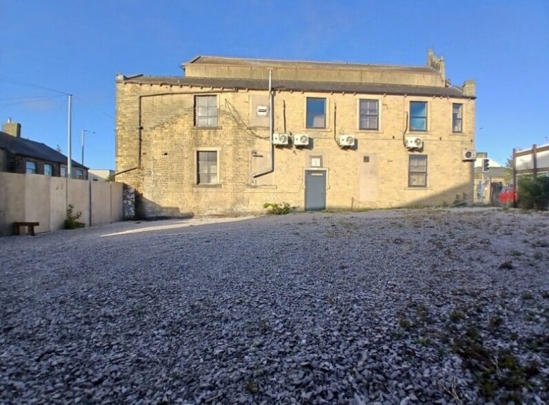 Keighley Rd, Colne for lease - Building Photo - Image 3 of 3