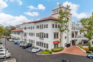 RB Medical Plaza - Live-Work Space