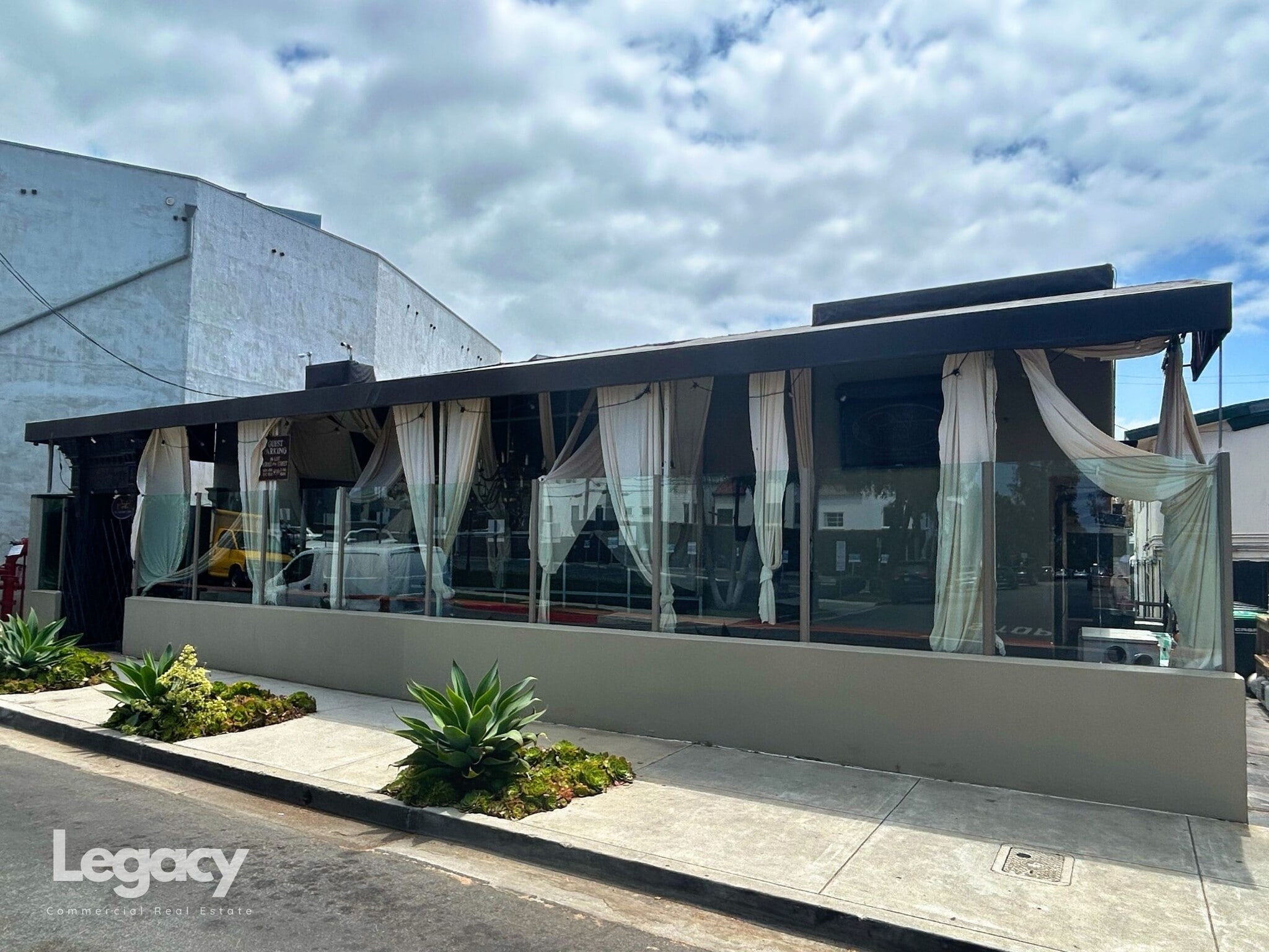 440 Heliotrope Ave, Corona Del Mar, CA for sale Building Photo- Image 1 of 14