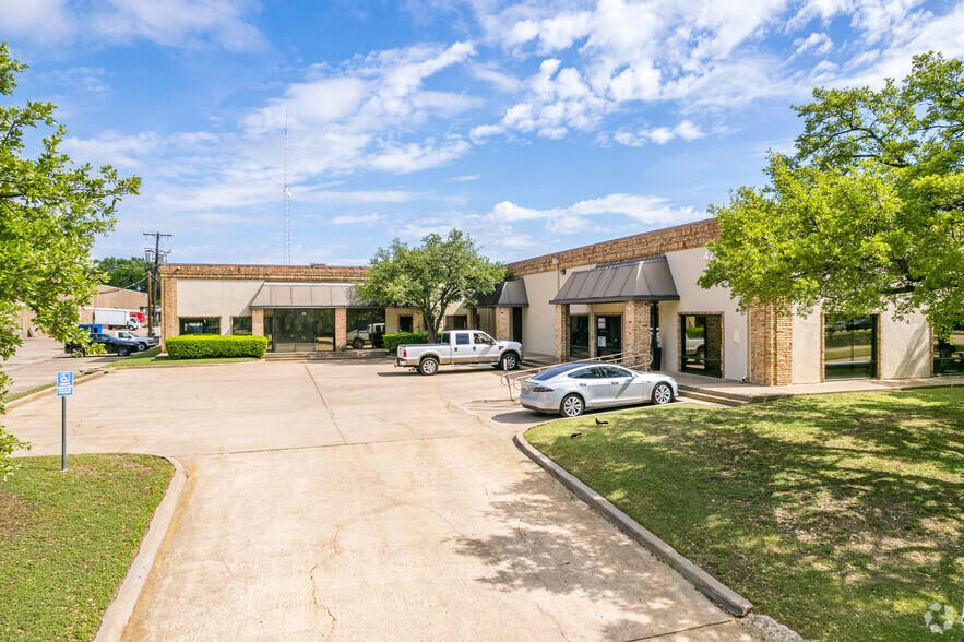 4215 N Beltwood Pky, Dallas, TX for lease - Building Photo - Image 3 of 24