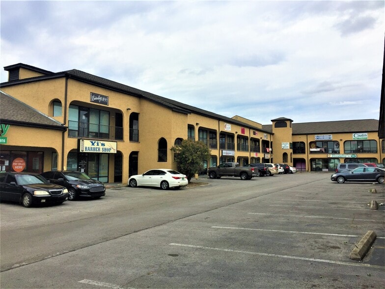 4820 University Dr, Huntsville, AL for sale - Building Photo - Image 2 of 4