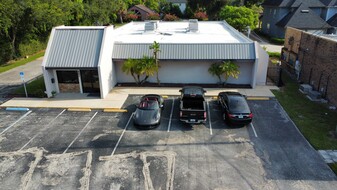 221 W State Road 434, Longwood FL - Drive Through Restaurant