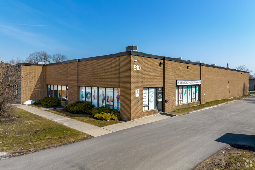 510 Coronation Dr, Toronto, ON for lease - Primary Photo - Image 1 of 5