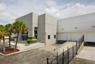 1300-1380 Park Central Blvd S, Pompano Beach, FL for lease Building Photo- Image 2 of 7