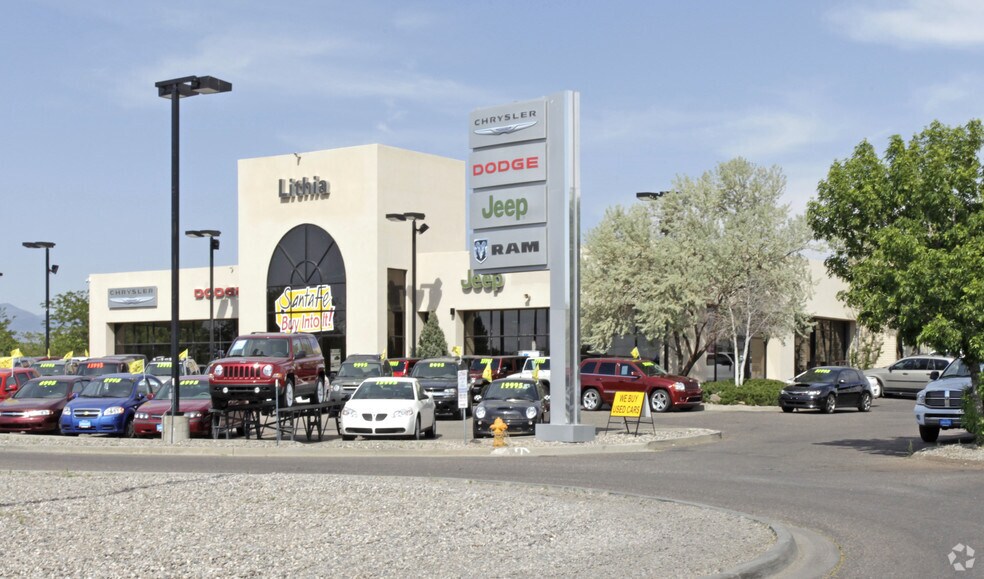 4470 Cerrillos Rd, Santa Fe, NM, 87507 Auto Dealership