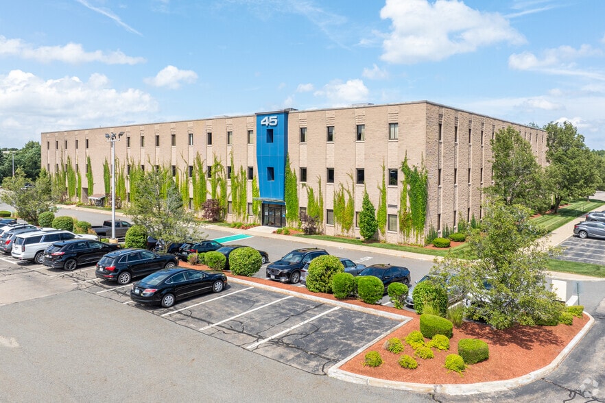 15-45 Dan Rd, Canton, MA for lease - Building Photo - Image 2 of 9