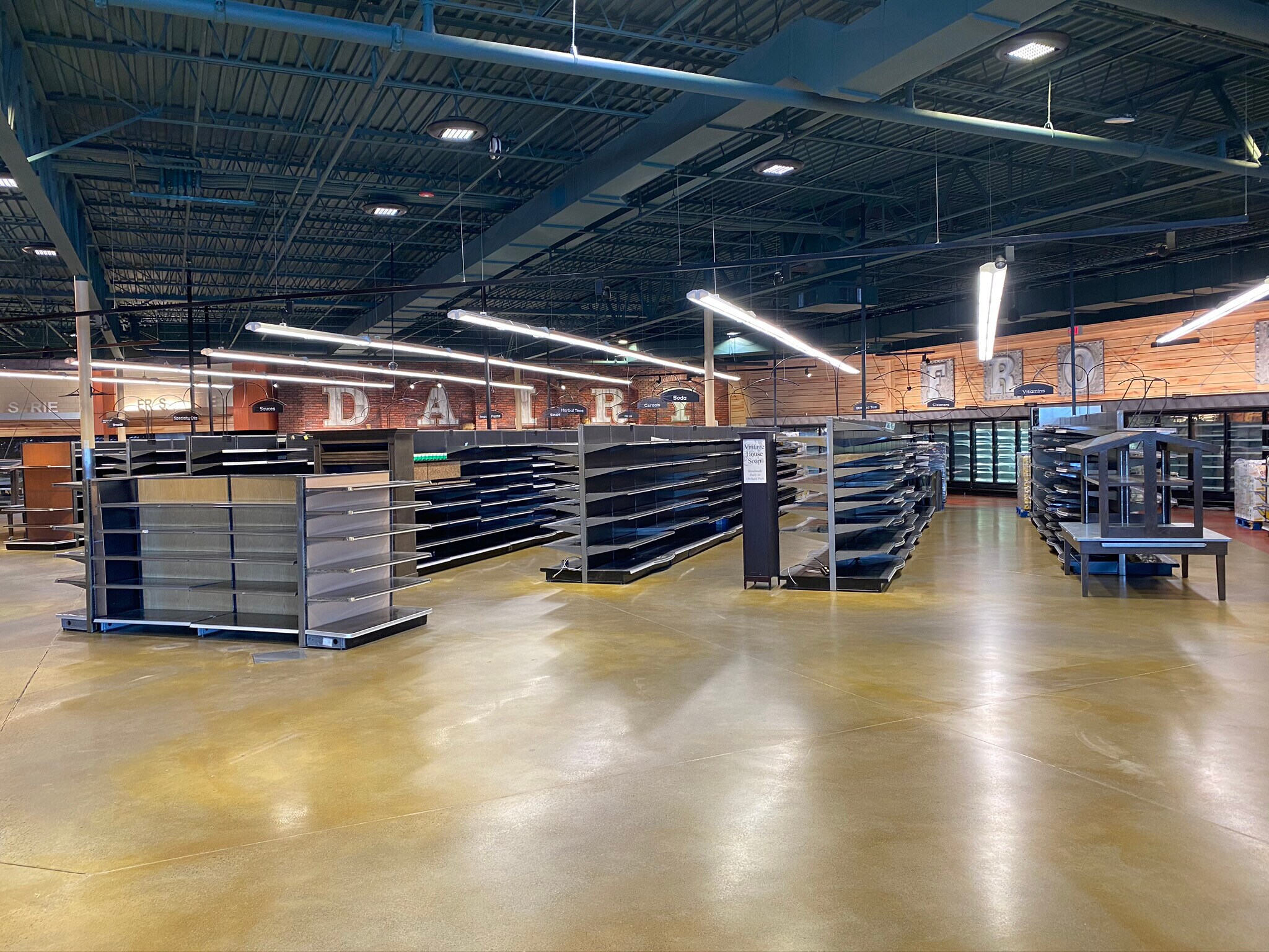 4060 N Buffalo St, Orchard Park, NY 14127 Orchard Fresh Plaza