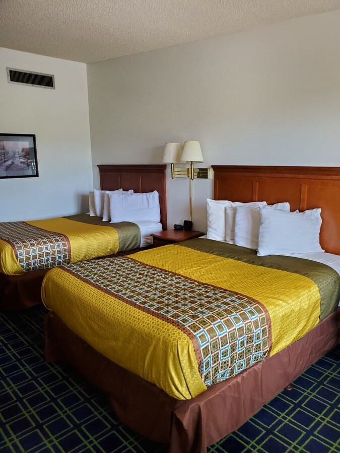 1329 Progressive Rd, Seward, NE 68434