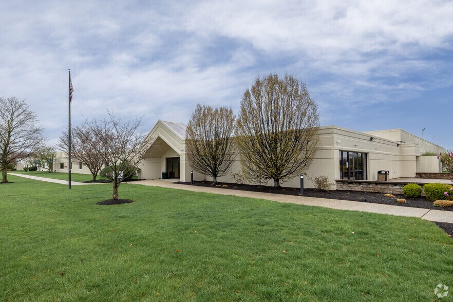 200 Precision Rd, Horsham Township, PA for sale - Primary Photo - Image 1 of 1