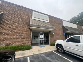 3480 Oakcliff Rd, Doraville, GA for lease Building Photo- Image 1 of 13
