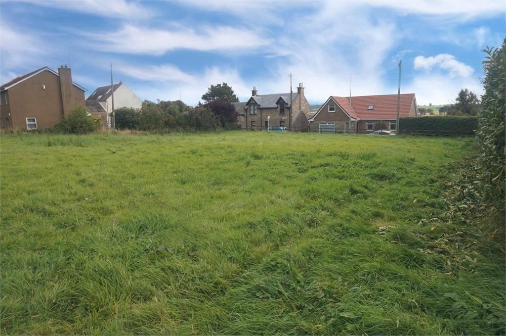 Leslie Rd, Kinross, PKN KY13 9JE