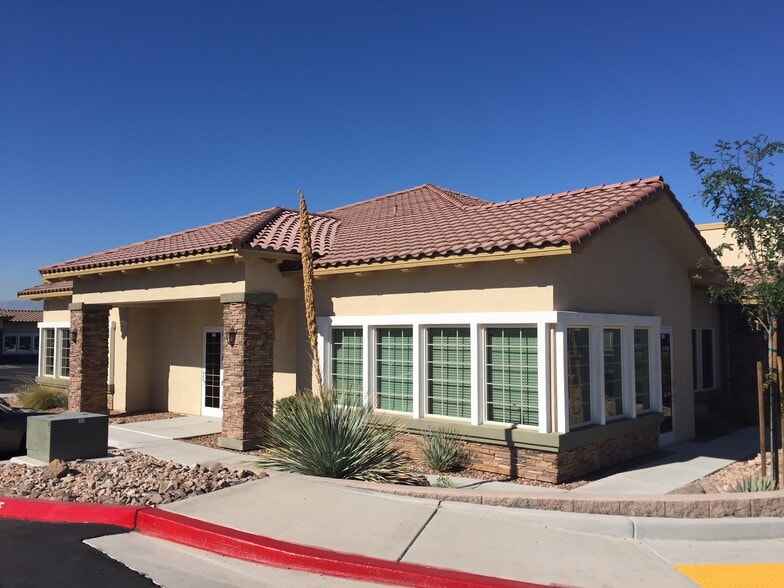 7395 S Pecos Rd, Las Vegas, NV for lease - Building Photo - Image 2 of 11