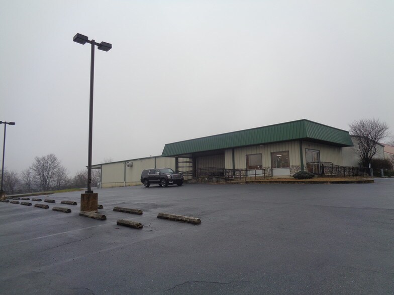 10107 Jonestown Rd, Grantville, PA 17028