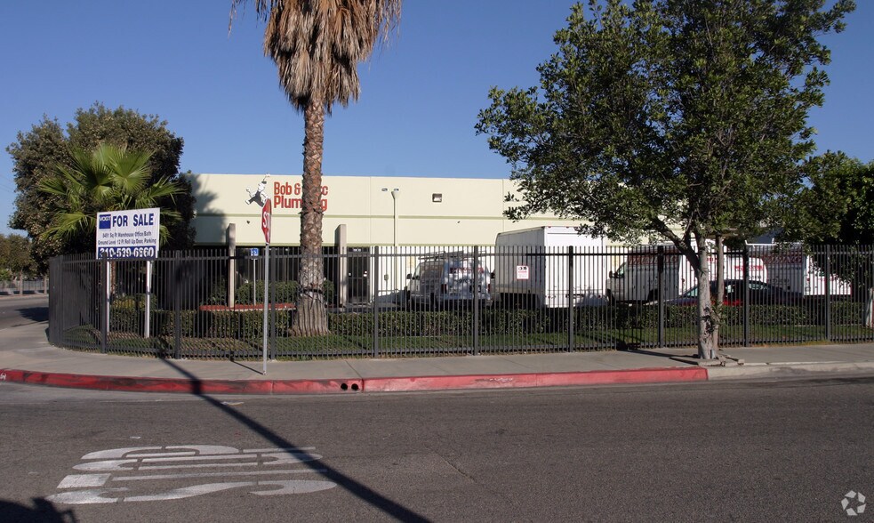 1936 W 135th St, Gardena, CA for lease - Primary Photo - Image 1 of 5