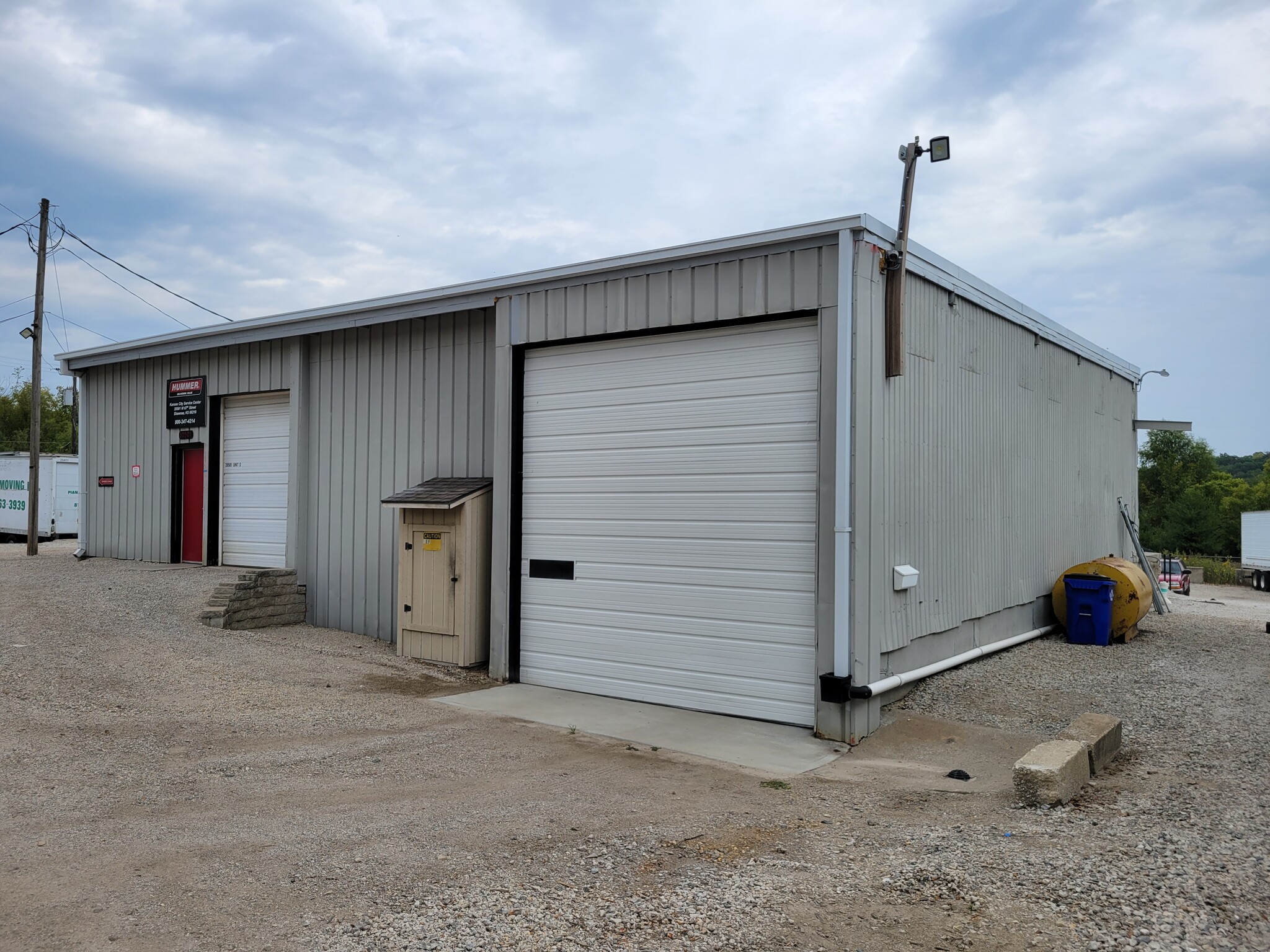 20501 W 67th St, Shawnee, KS for lease Building Photo- Image 1 of 10