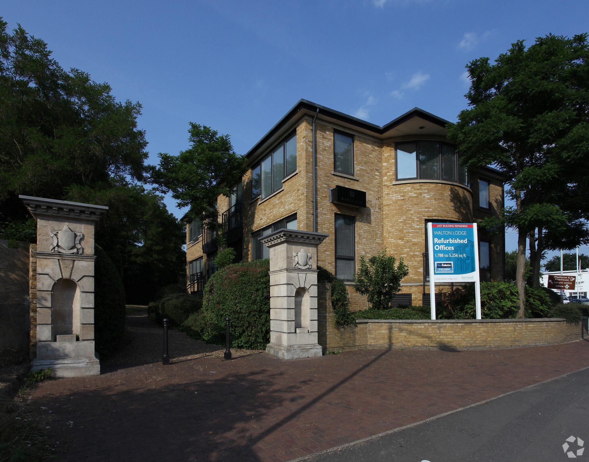 Bridge St, Walton On Thames for sale Primary Photo- Image 1 of 1