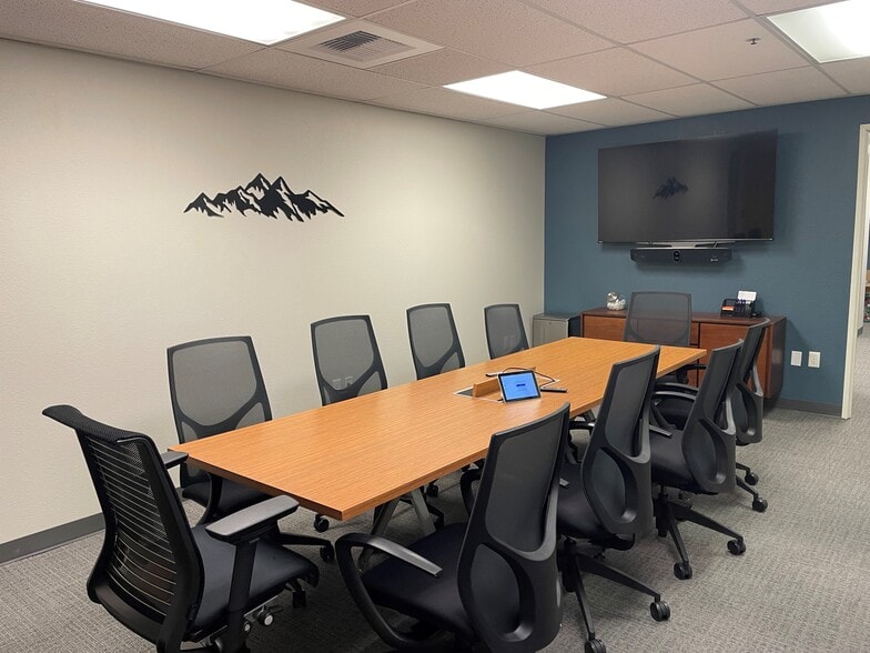 2015 J St, Sacramento, CA for lease - Interior Photo - Image 3 of 13