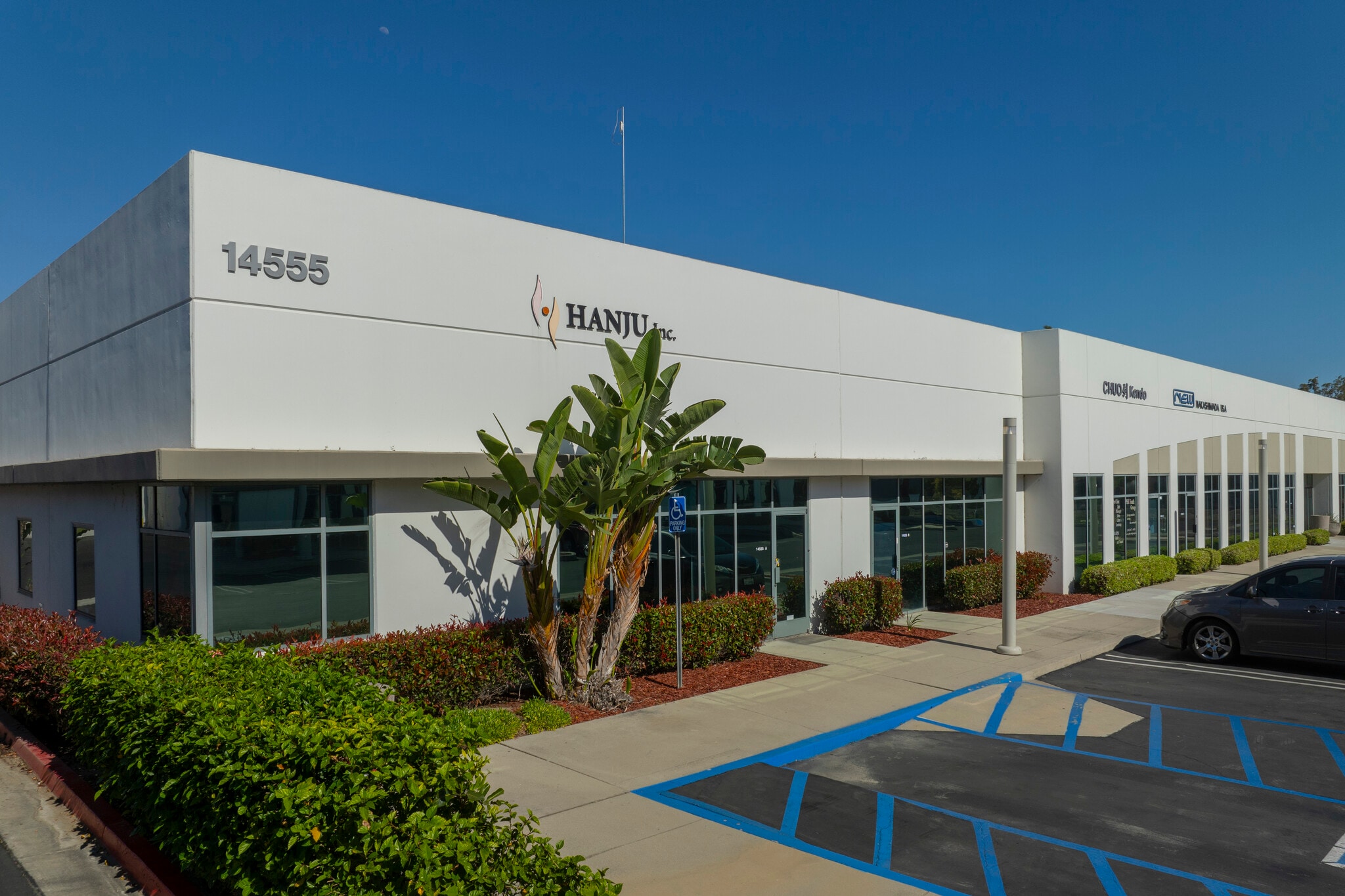 14515-14565 Valley View Ave, Santa Fe Springs, CA for lease Building Photo- Image 1 of 4