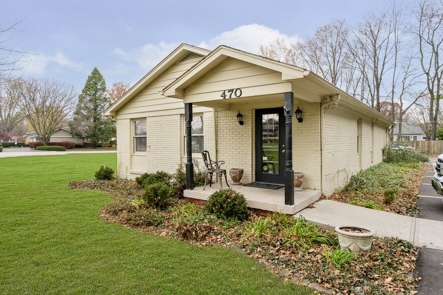 470 Lafayette Rd, Noblesville, IN for sale - Building Photo - Image 1 of 9