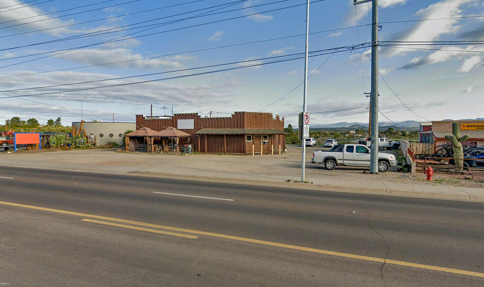 910 W Wickenburg Way, Wickenburg, AZ for sale - Building Photo - Image 1 of 5