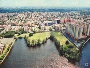 4865 NW 7th St, Miami, FL - AERIAL  map view