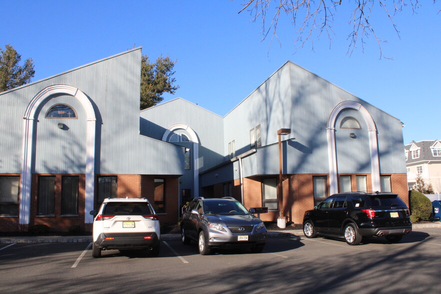 1156 Springfield Avenue, Mountainside, NJ 07092