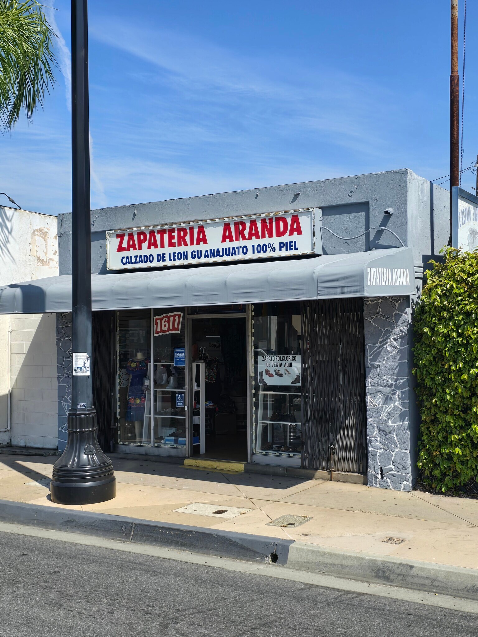 1611 S Main St, Santa Ana, CA for sale Building Photo- Image 1 of 1