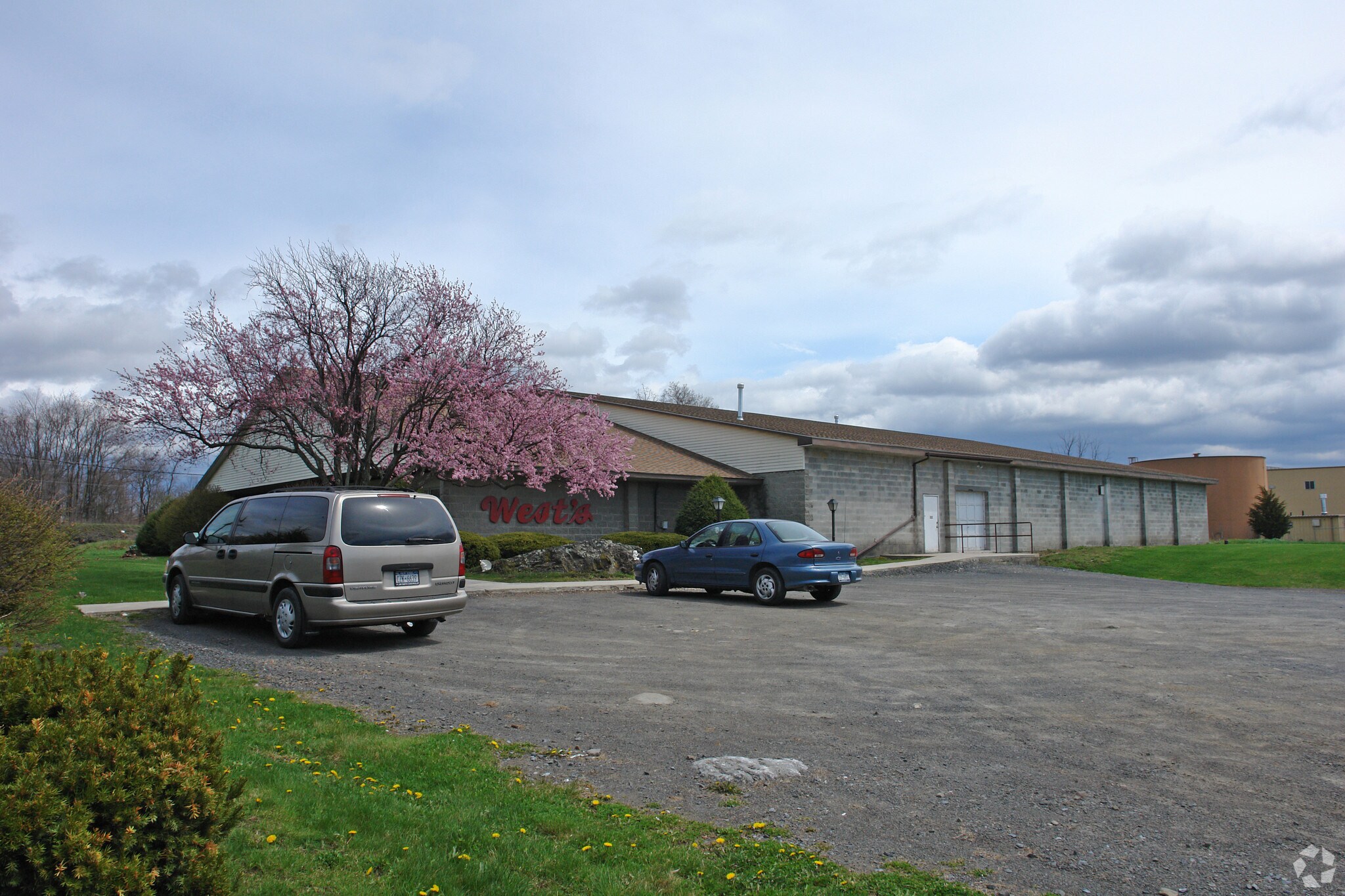 103 Bracken Rd, Montgomery, NY for sale Primary Photo- Image 1 of 1