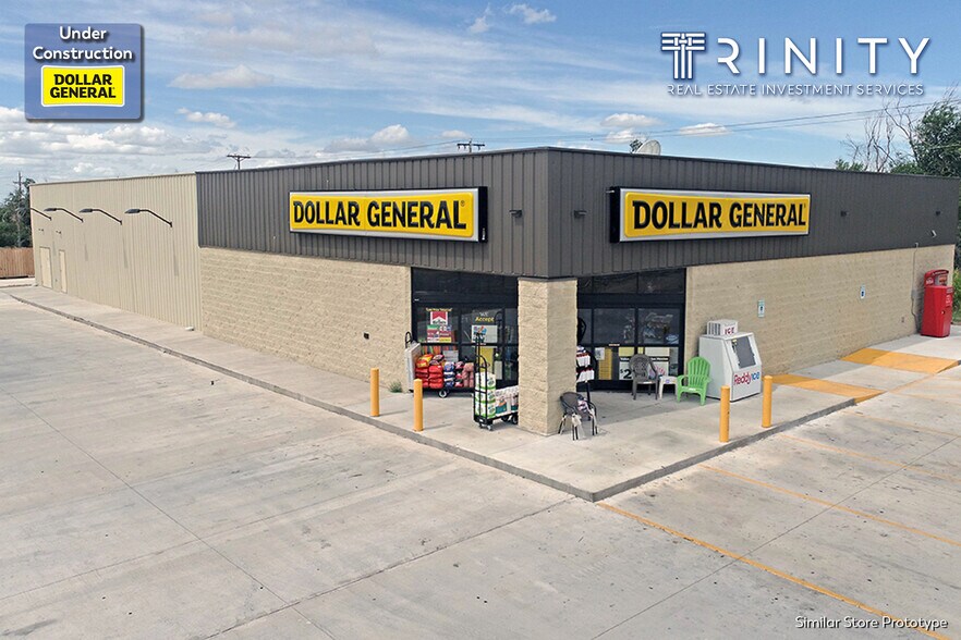 201 E W Moore Ave, Moulton, TX for sale - Building Photo - Image 1 of 1