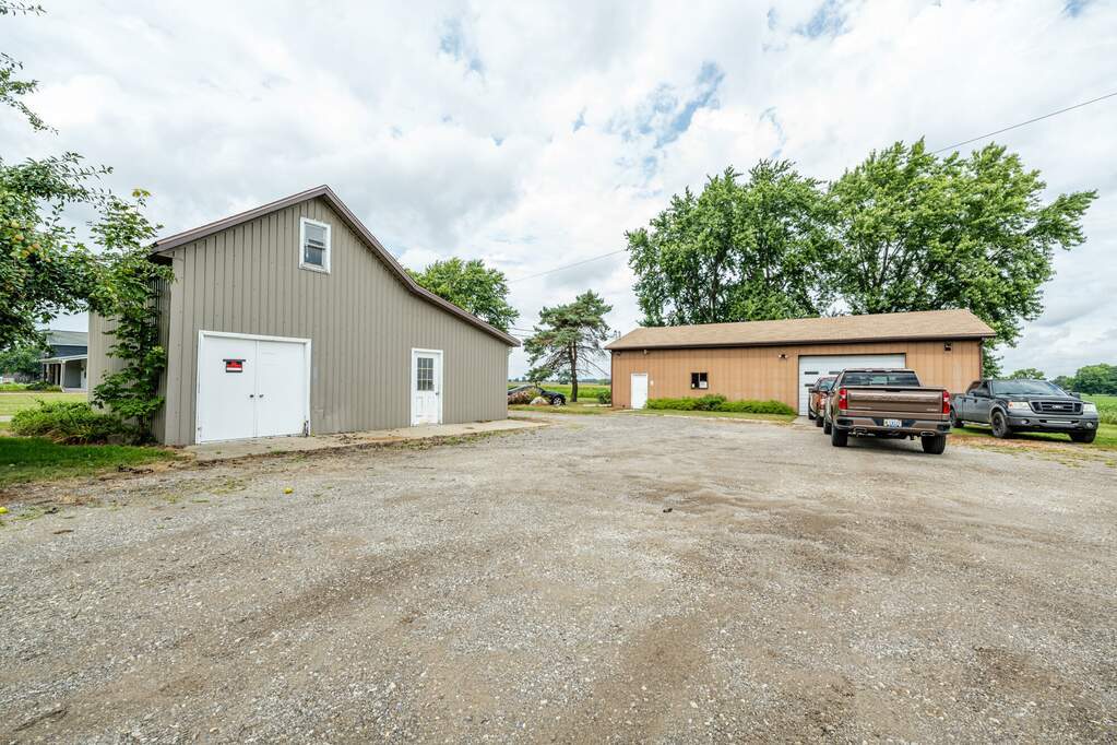 169 Hinchman Rd, Baroda, MI 49101 - Flex for Sale | LoopNet