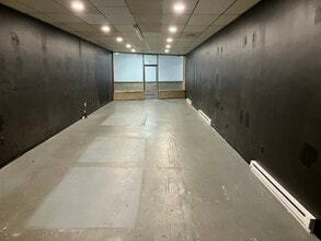 4313 Walnut St, McKeesport, PA for lease Interior Photo- Image 2 of 3