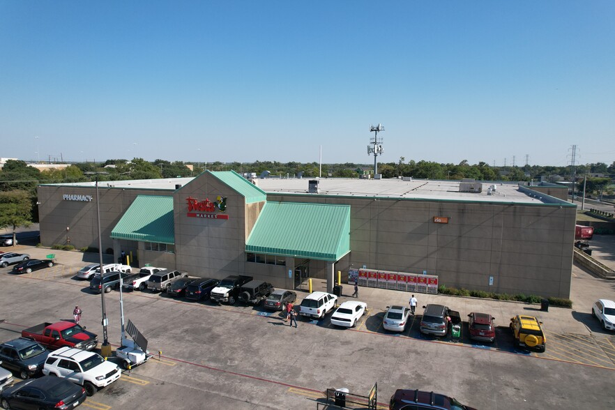 3230 Martin Luther King Jr Blvd, Dallas, TX for sale - Building Photo - Image 1 of 7