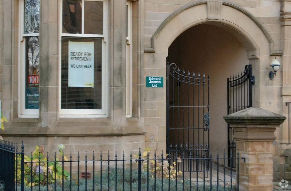 21 Bondgate Without, Alnwick for sale Primary Photo- Image 1 of 1