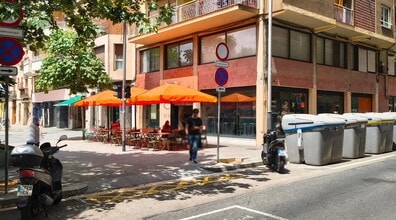 Retail in Barcelona, Barcelona for lease Interior Photo- Image 1 of 21