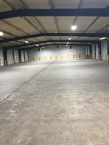 1803 Gulley Rd, Jonesboro, AR for lease - Interior Photo - Image 3 of 5