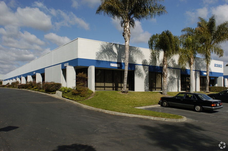 2380 Camino Vida Roble, Carlsbad, CA for lease - Building Photo - Image 2 of 7