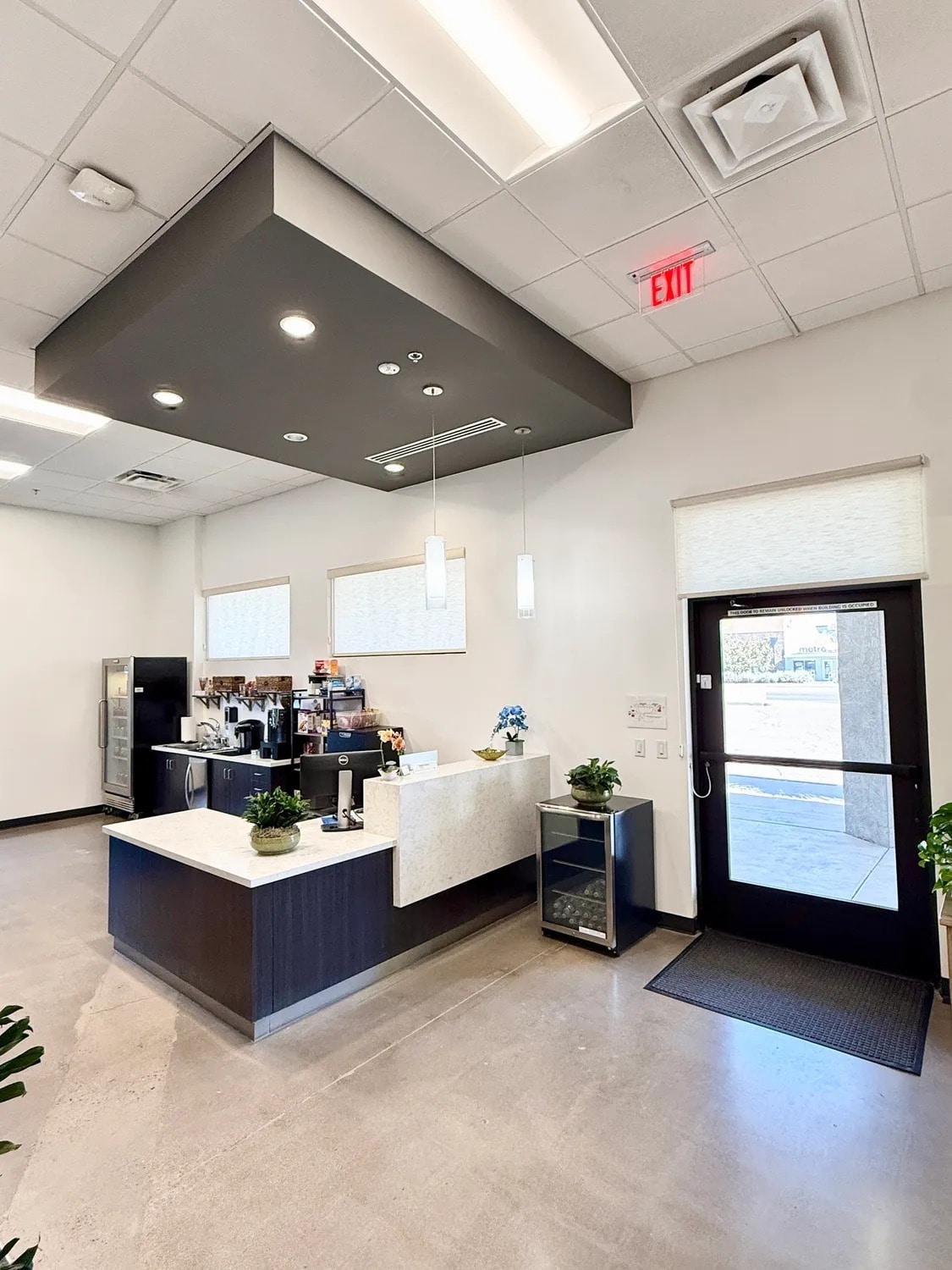 398 S Arizona Ave, Chandler, AZ for lease Interior Photo- Image 1 of 14