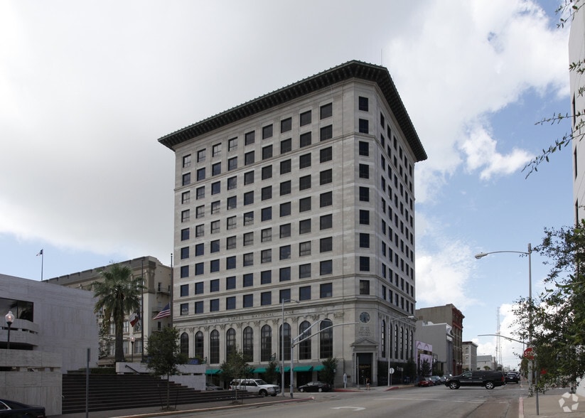 2201 Market St, Galveston, TX for sale - Building Photo - Image 1 of 1