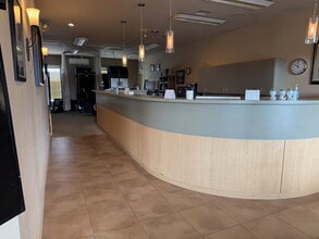 1720 S 72nd St, Tacoma, WA for sale Interior Photo- Image 2 of 8