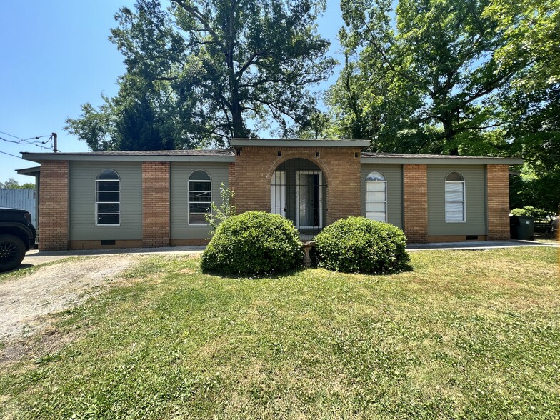 520 S Holly St, Chattanooga, TN for sale - Building Photo - Image 1 of 7