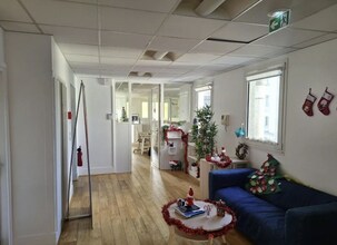 67 Rue Blomet, Paris for lease Interior Photo- Image 2 of 8