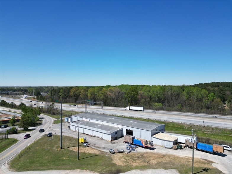 10117 Industrial Dr, Covington, GA for lease - Building Photo - Image 1 of 2