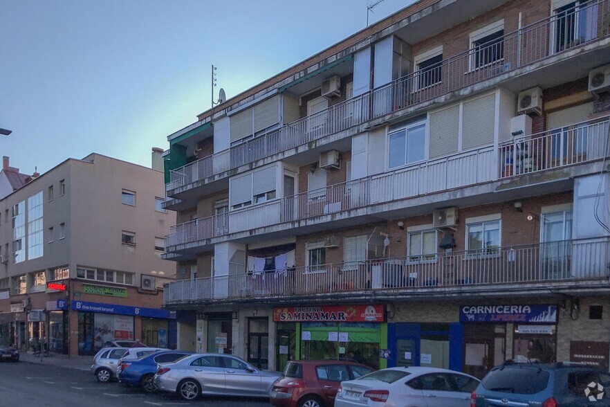 Plaza San Pedro Y San Pablo, 9, Coslada, Madrid for lease - Primary Photo - Image 1 of 2