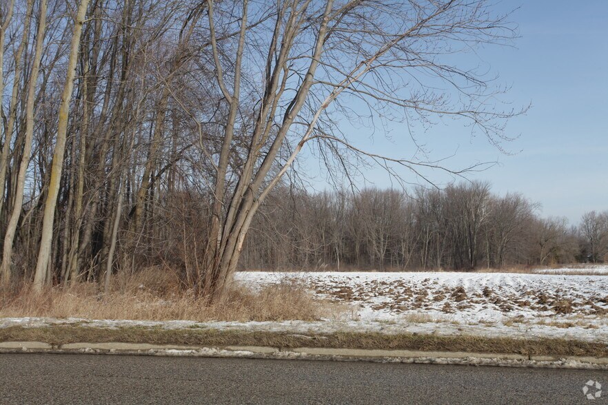 8319 Clyde Park Ave SW, Byron Center, MI for sale - Primary Photo - Image 1 of 1