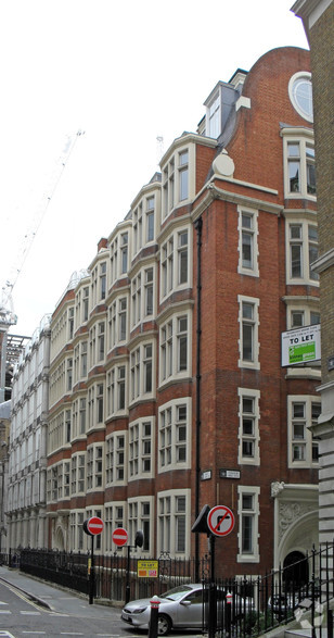 23 College Hl, London for sale - Primary Photo - Image 1 of 1