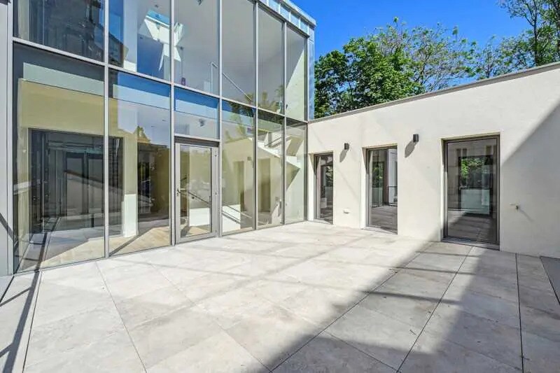 6 Rue Anna Jacquin, Boulogne-Billancourt for lease - Interior Photo - Image 2 of 4