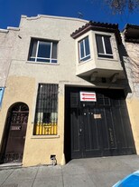 3258 17th St, San Francisco CA - Storefront Property