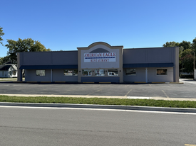 102 E Park St, Taylorville IL - Commercial Real Estate