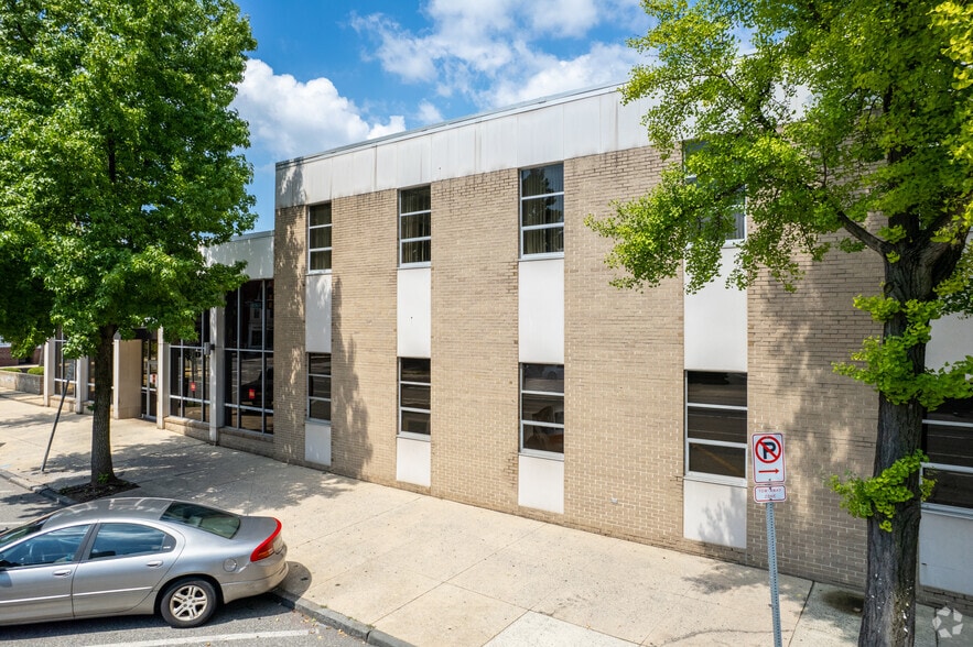 415 E High St, Pottstown, PA for lease - Building Photo - Image 3 of 21
